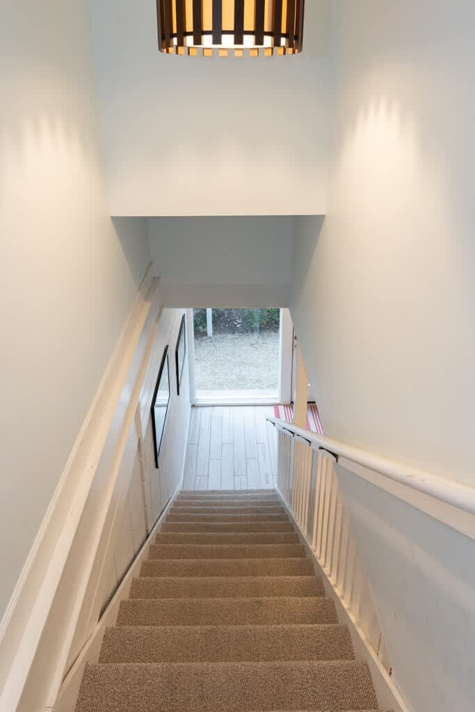 Staircase to Ground Level Bedrrooms