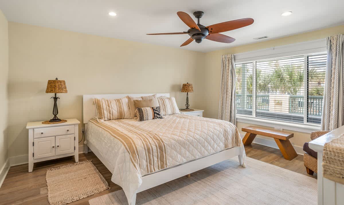 Primary Bedroom with en suite bathroom