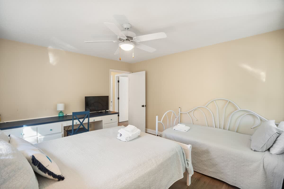 First floor guest bedroom