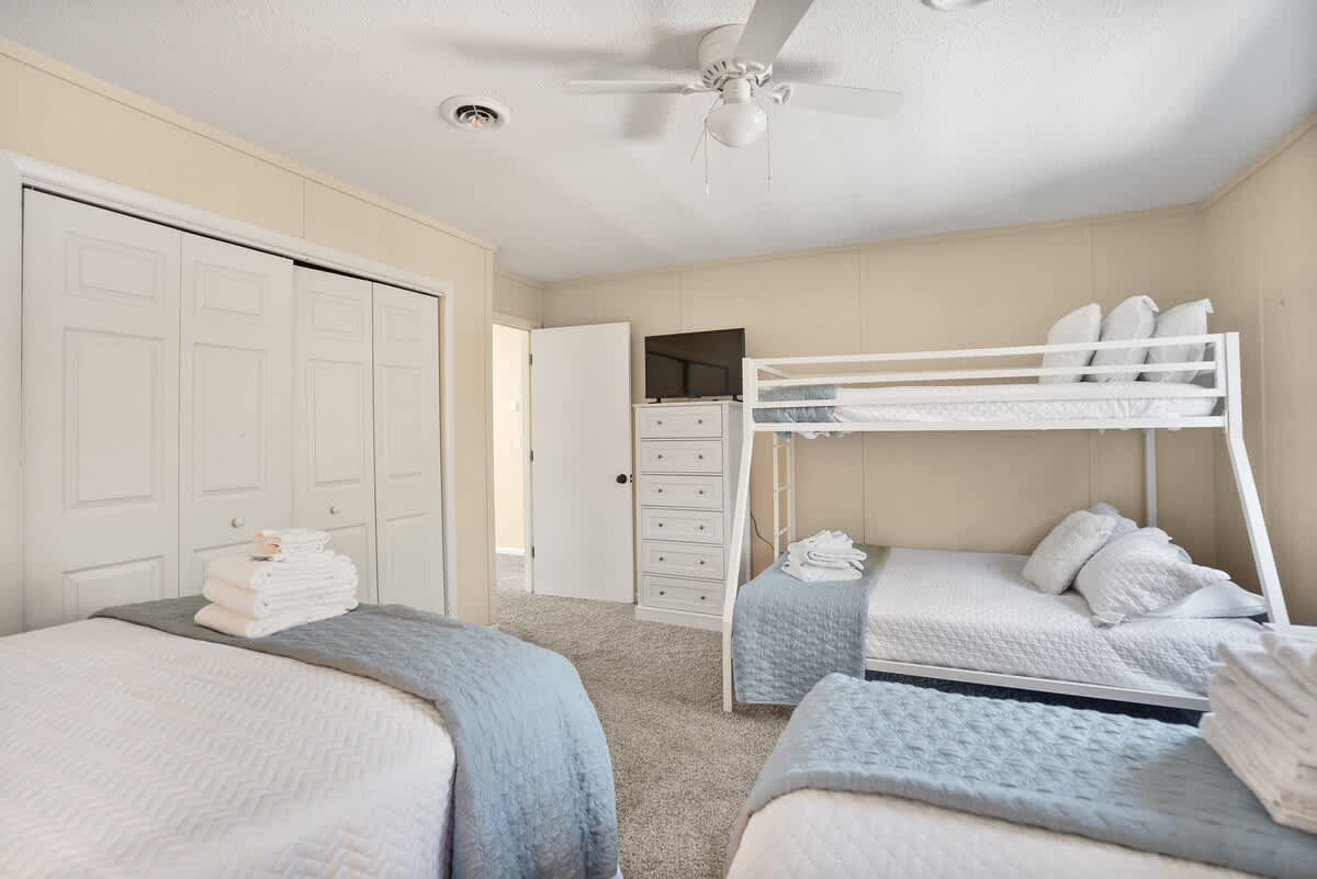 Second floor bunk bedroom