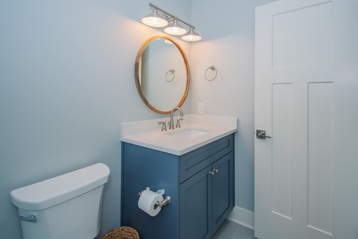 Guest Bedroom En-Suite 