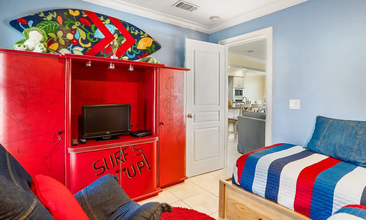 107 Capt John Fripp Villa | Photo 12