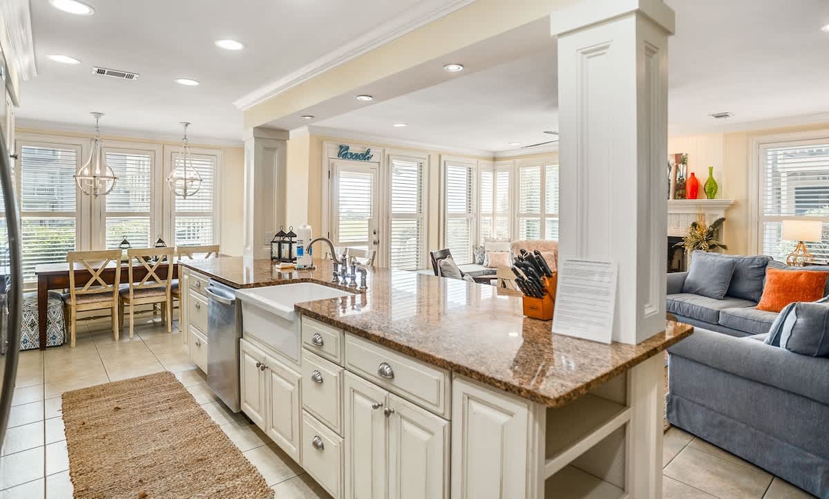 107 Capt John Fripp Villa | Photo 8