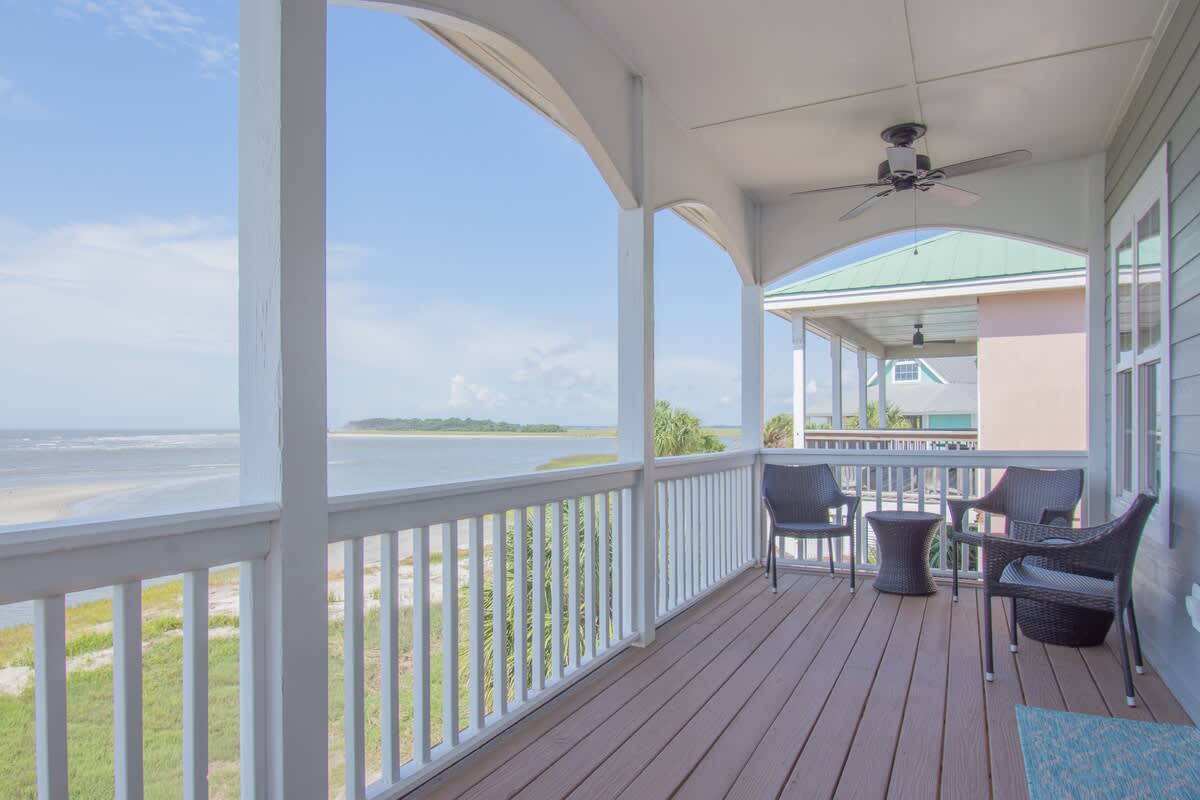 2nd Floor Porch, Outside Primary Bedroom