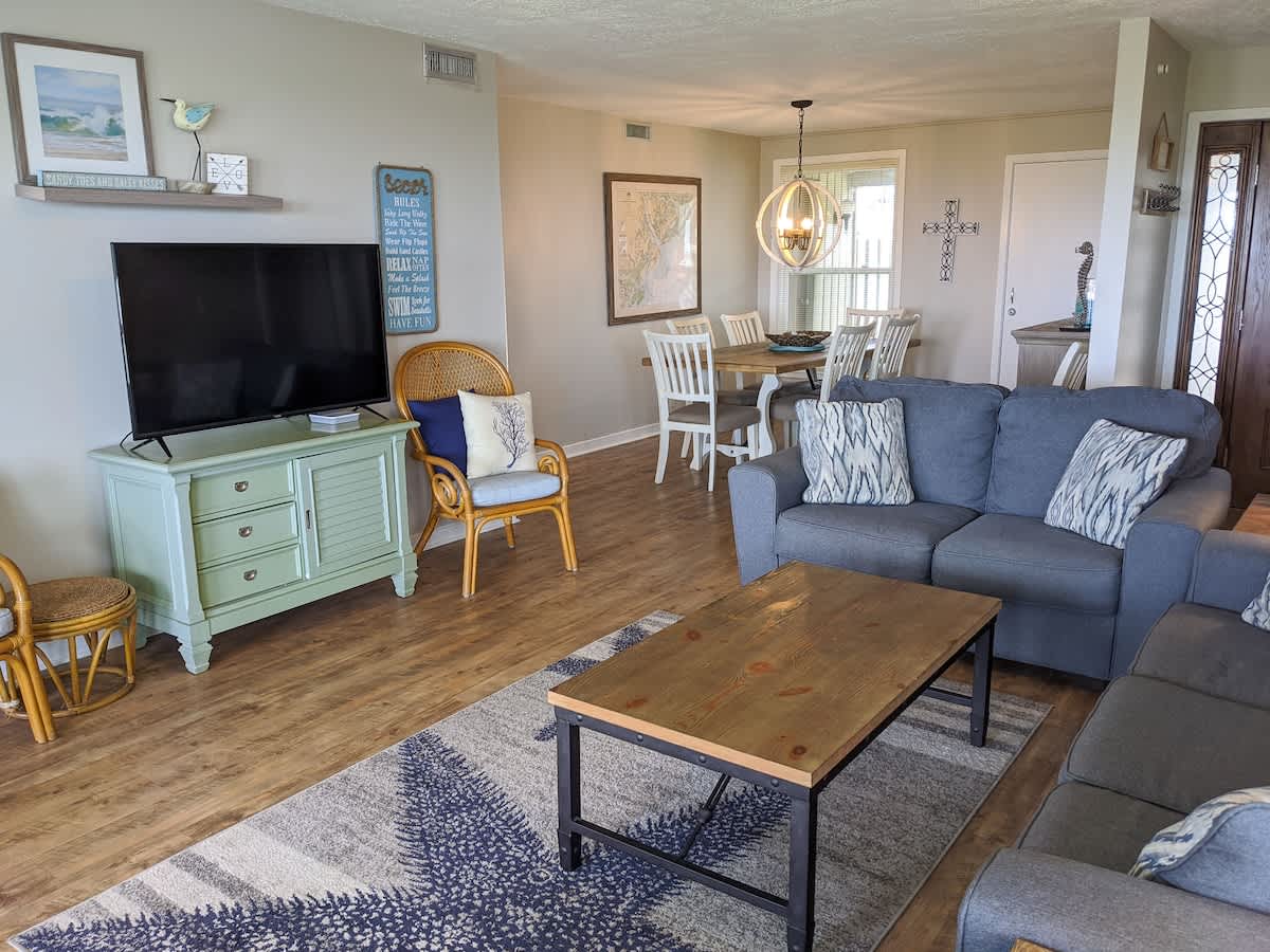 143 Capt John Fripp Villa The Lone Palm | Photo 9