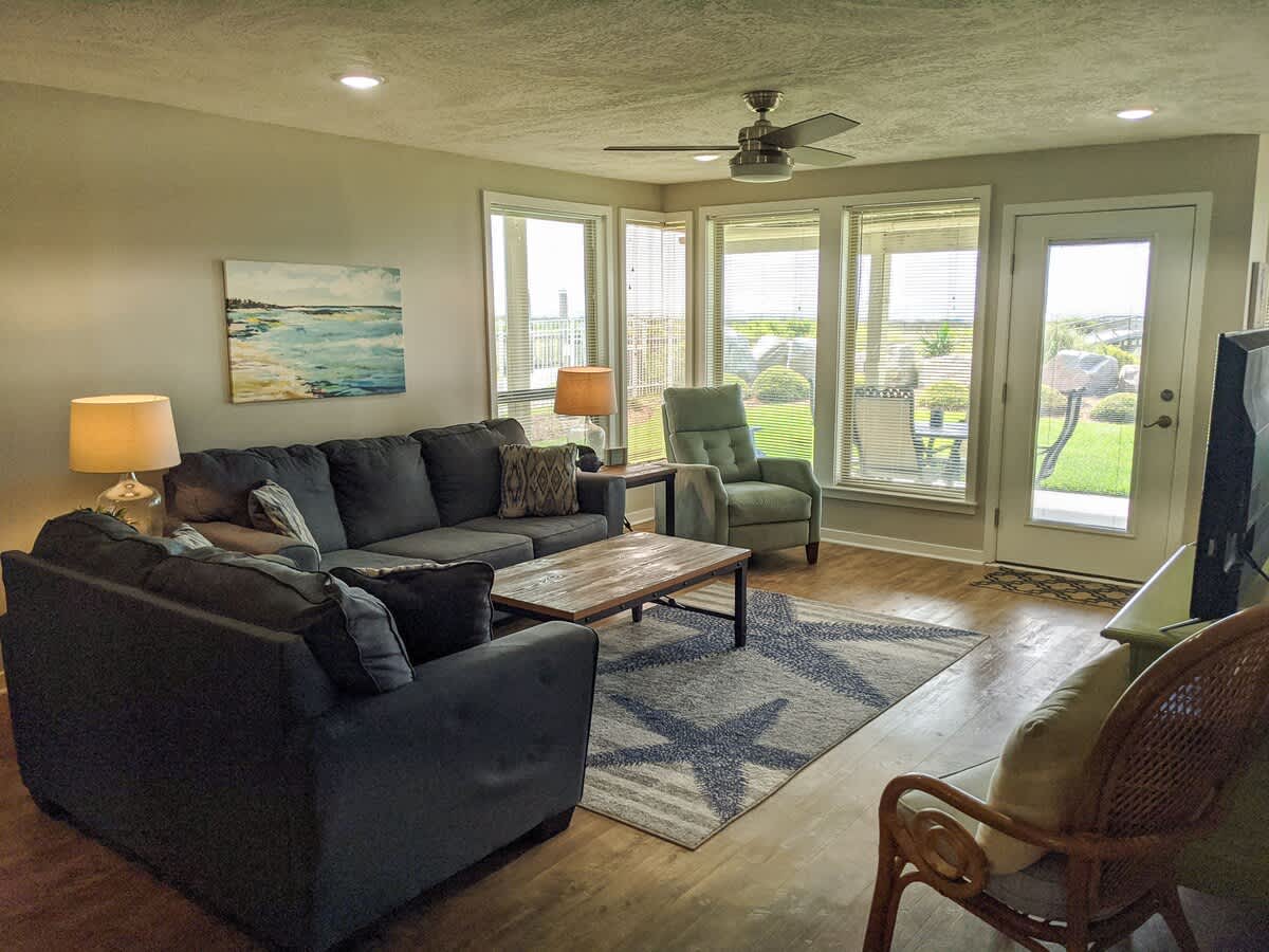 143 Capt John Fripp Villa The Lone Palm | Photo 10