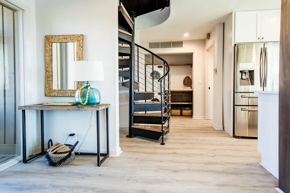 142 Capt John Fripp Villa | Photo 13