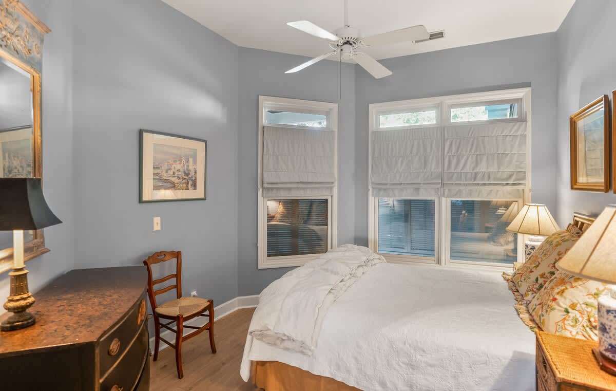 Guest Bedroom with a Shared Full Hall Bathroom 