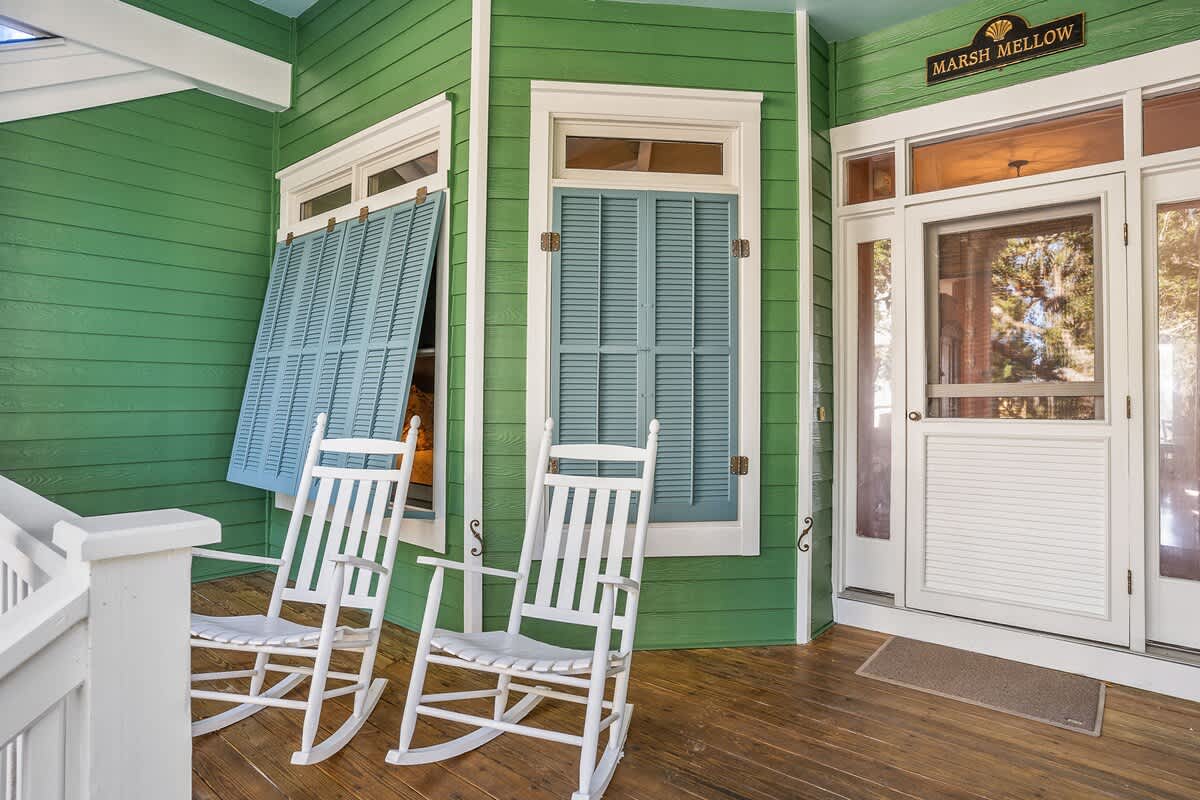 Front Deck 