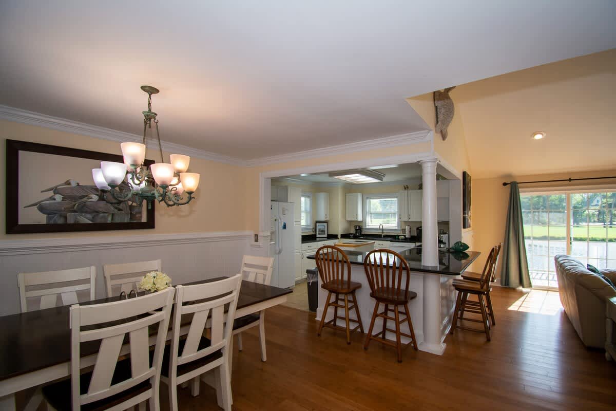 Spacious dining room next to kitchen