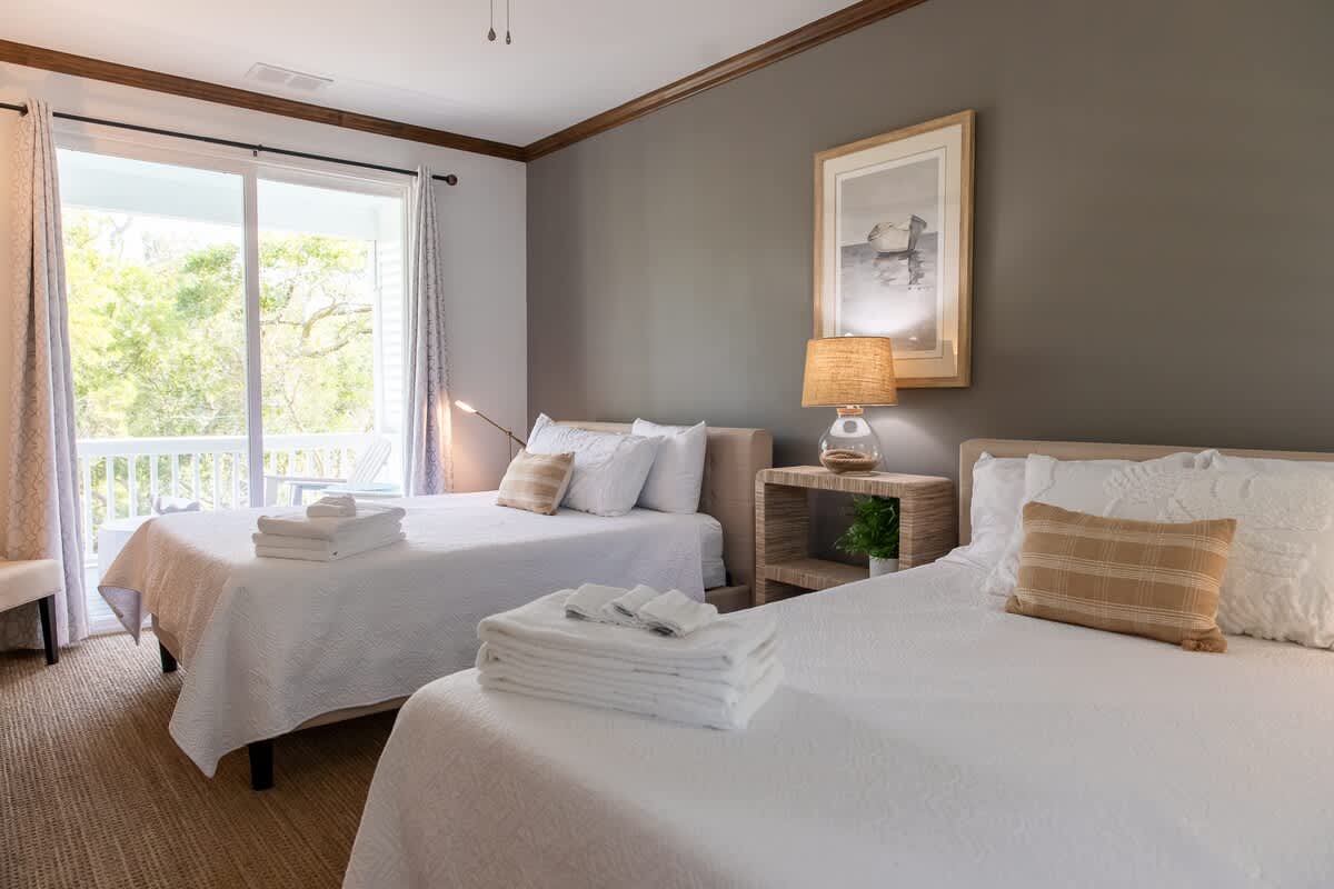 Guest Bedroom Main Floor