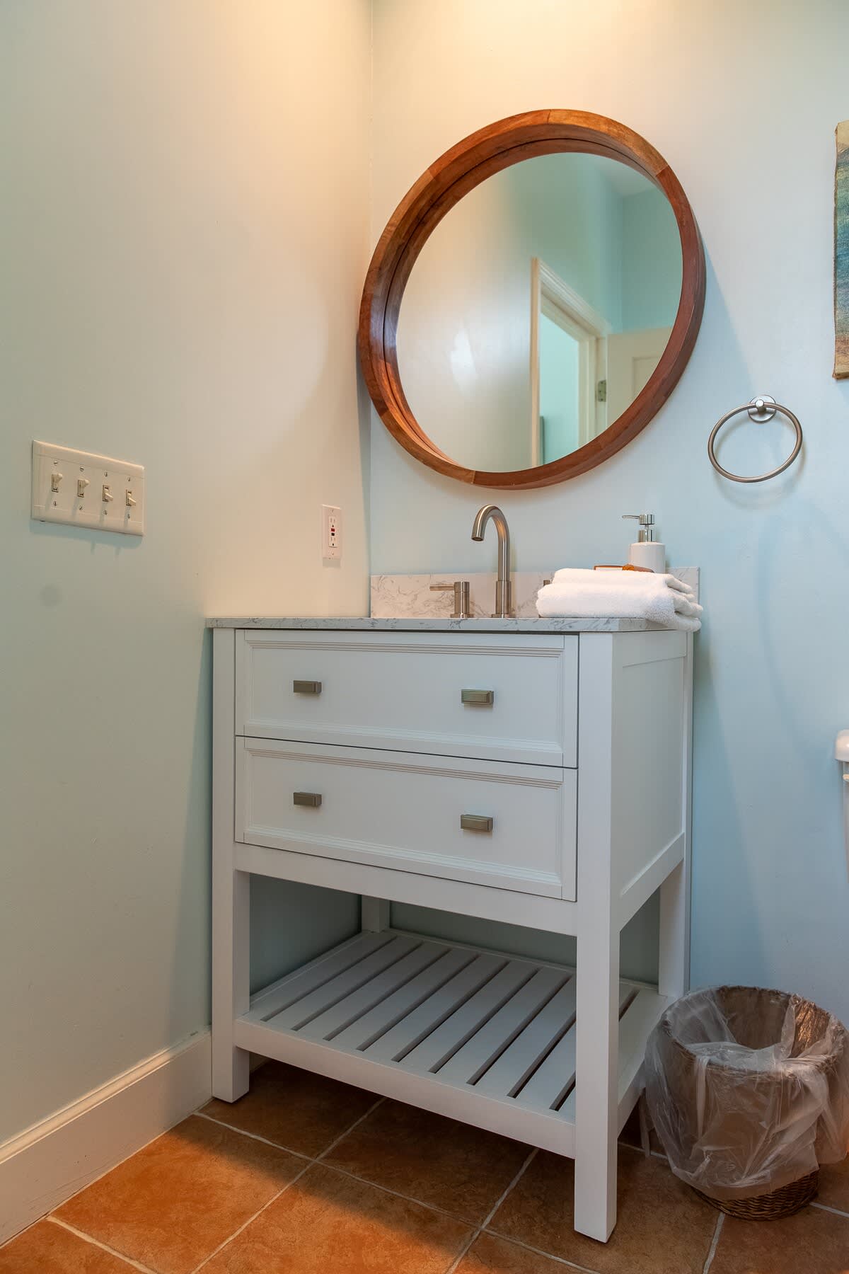 Guest En Suite Bathroom