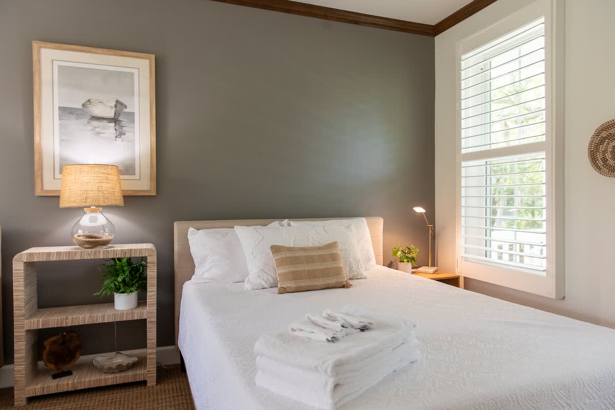 Guest Bedroom Main Floor