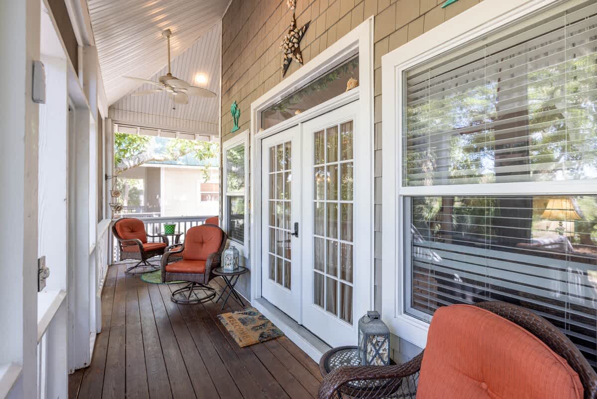Screened In Porch