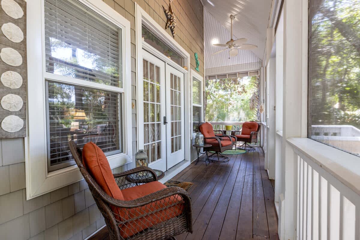 Screened In Porch