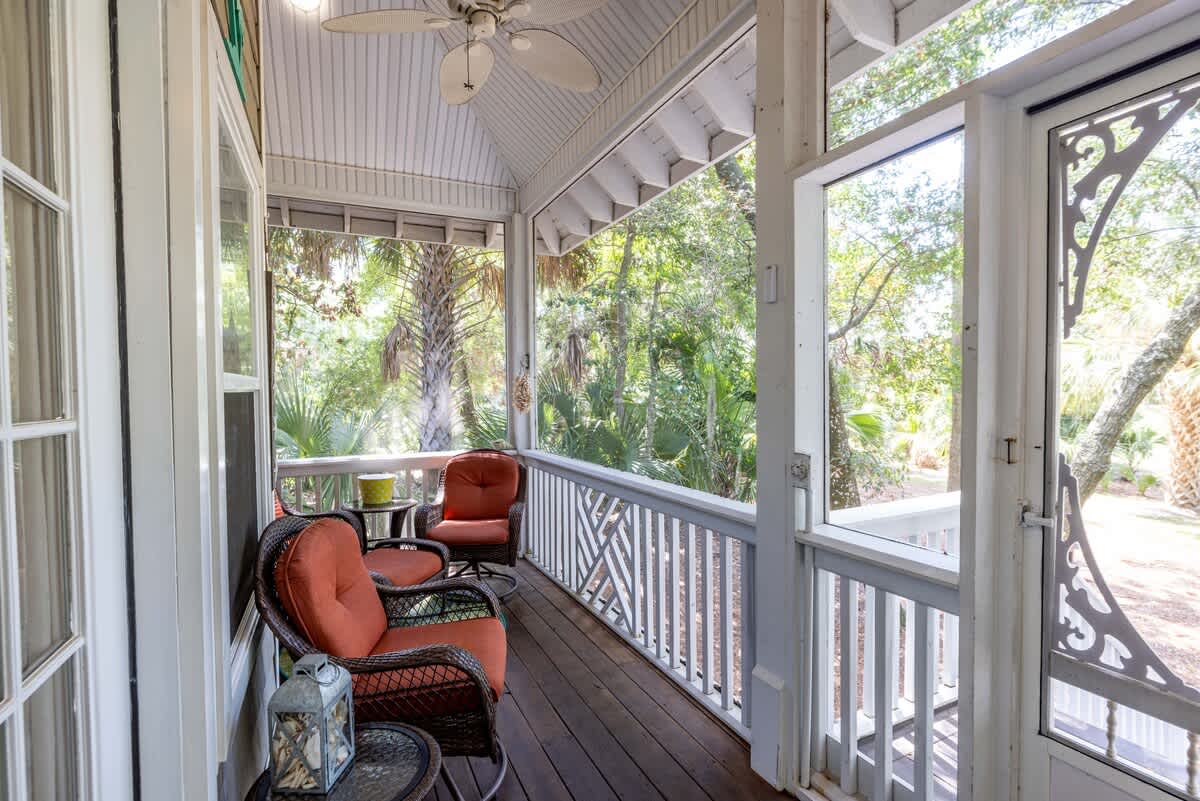 Screened In Porch