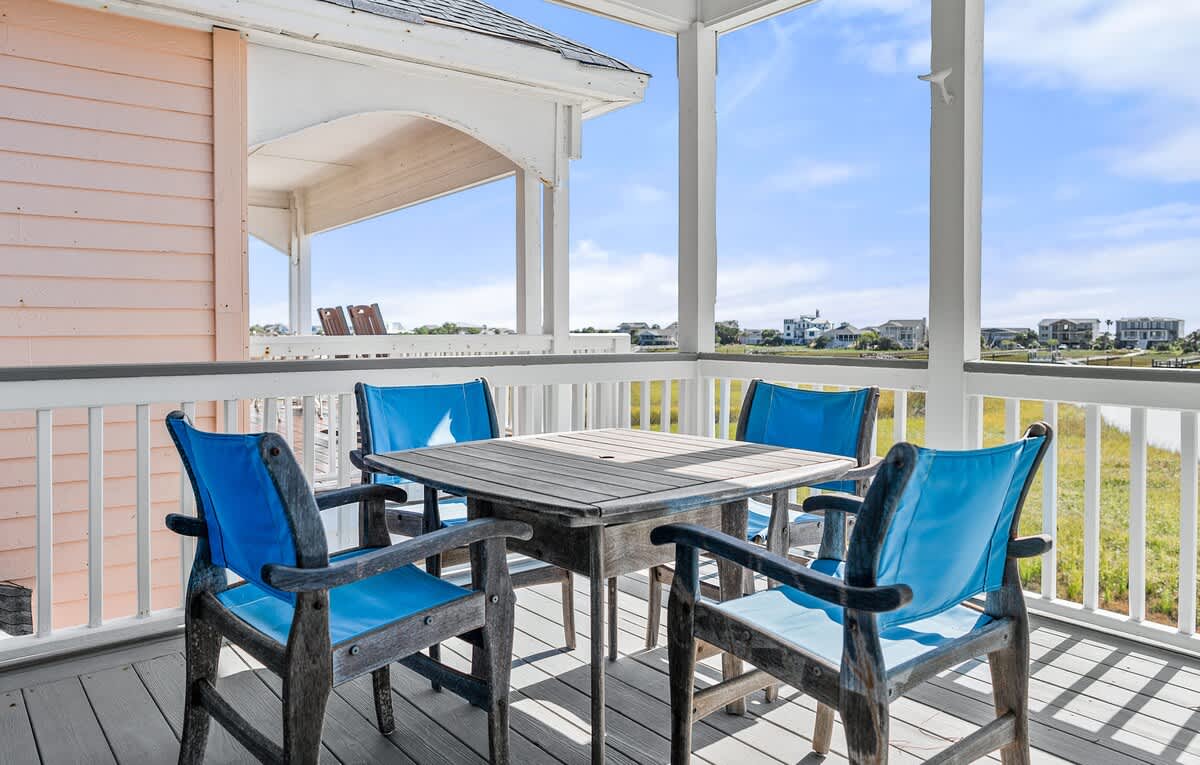 Private Deck off of Primary Bedroom 