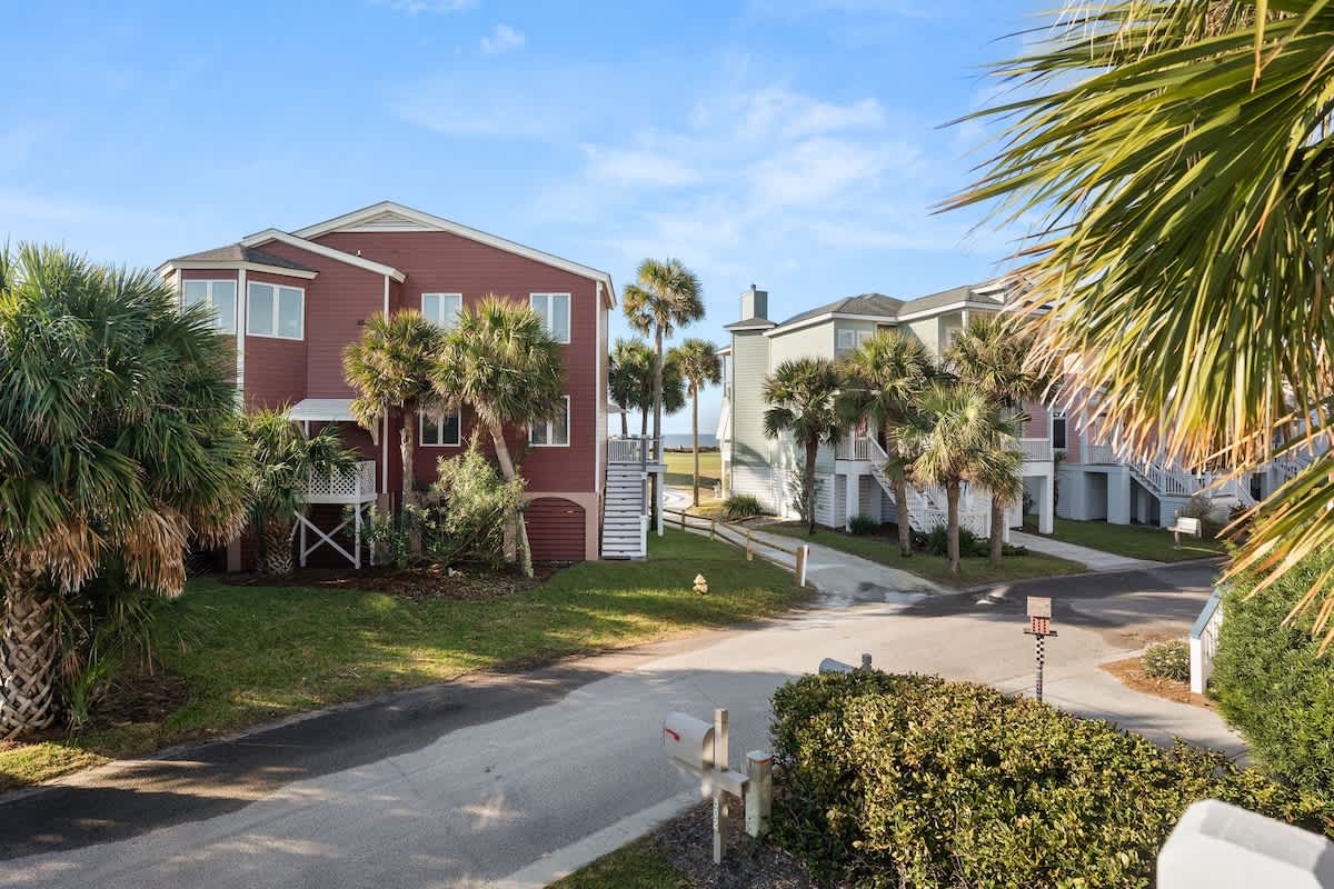 302 Ocean Point Drive | Photo 29