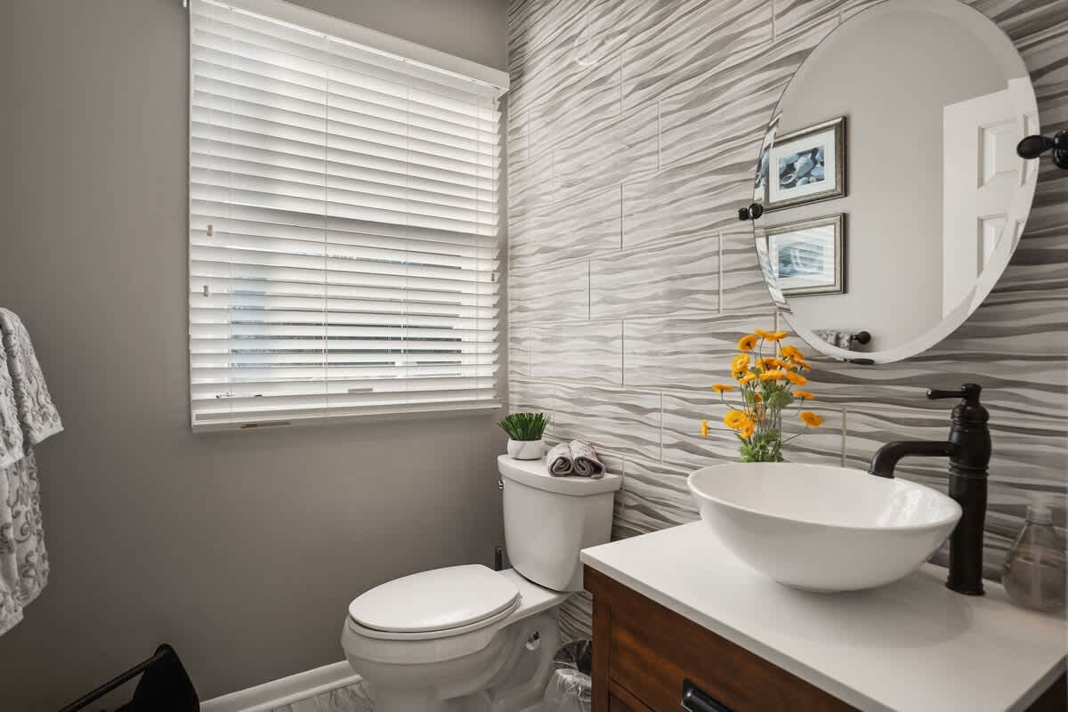 302 Ocean Point Drive | Photo 26