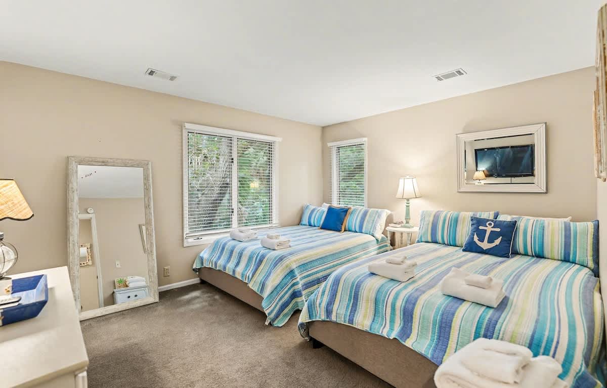 359 Tarpon Blvd | Photo 23