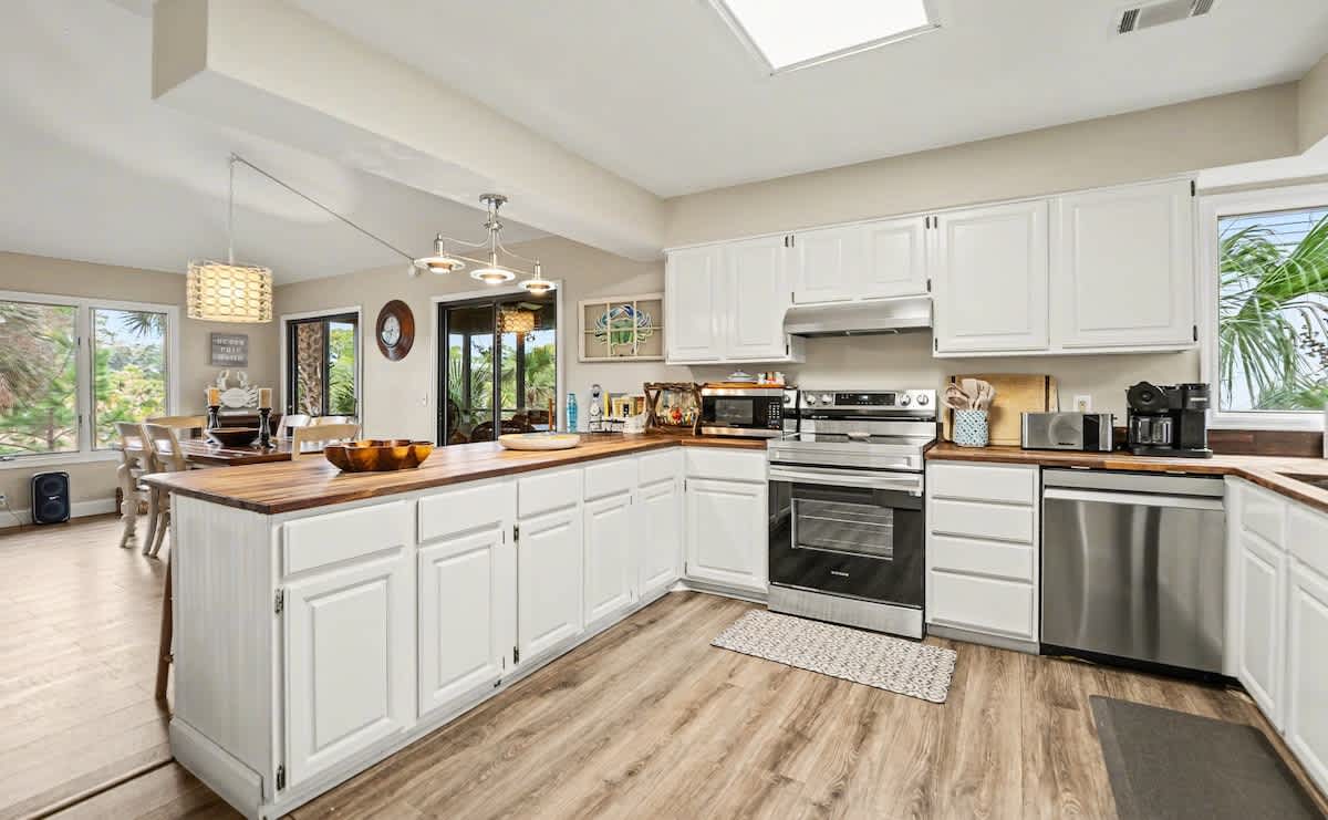 359 Tarpon Blvd | Photo 11
