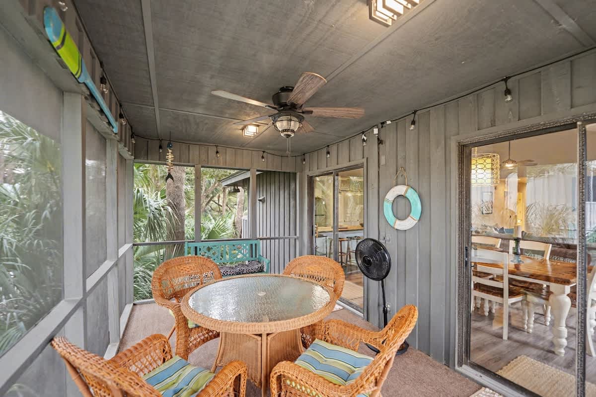 359 Tarpon Blvd | Photo 18