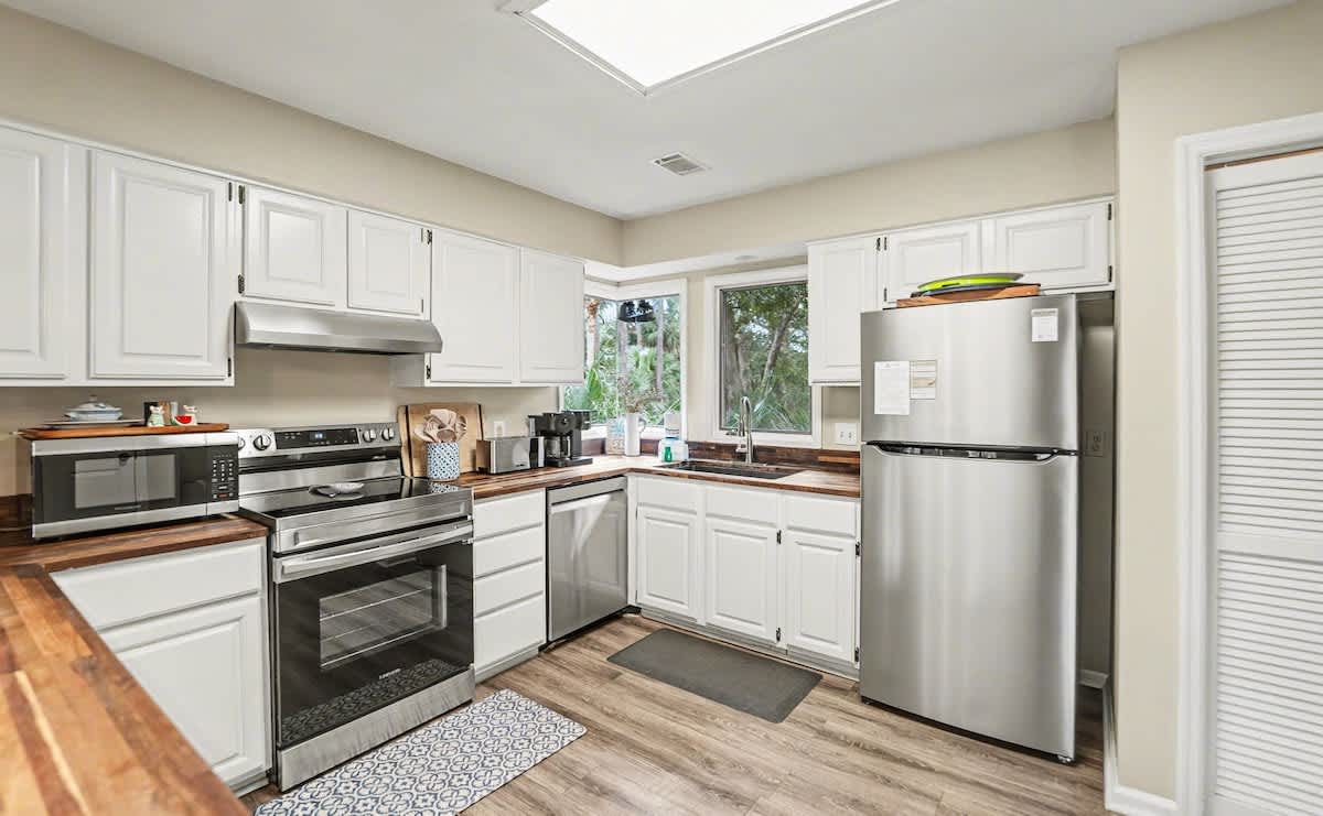 359 Tarpon Blvd | Photo 10