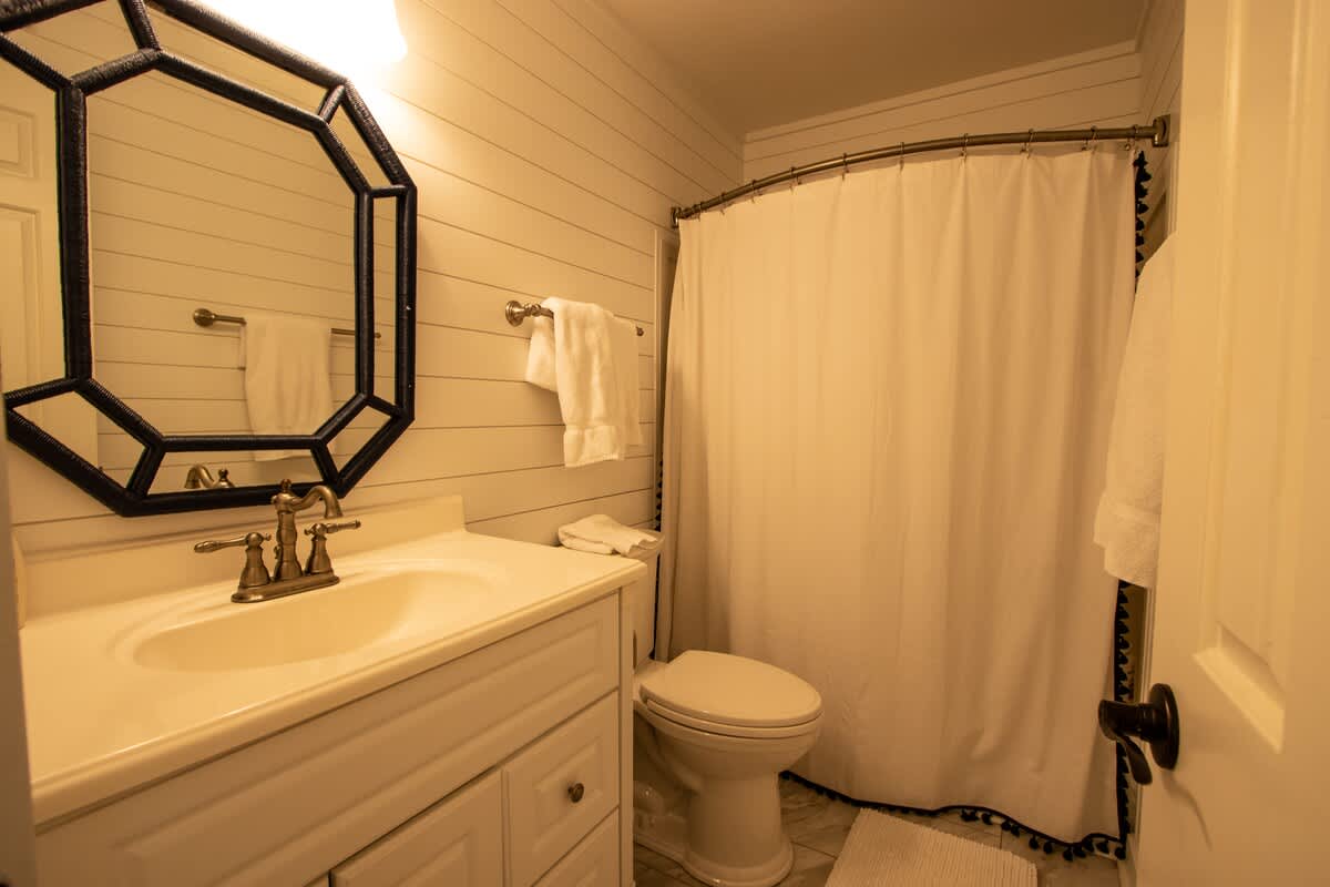 377 Tarpon Blvd | Photo 33