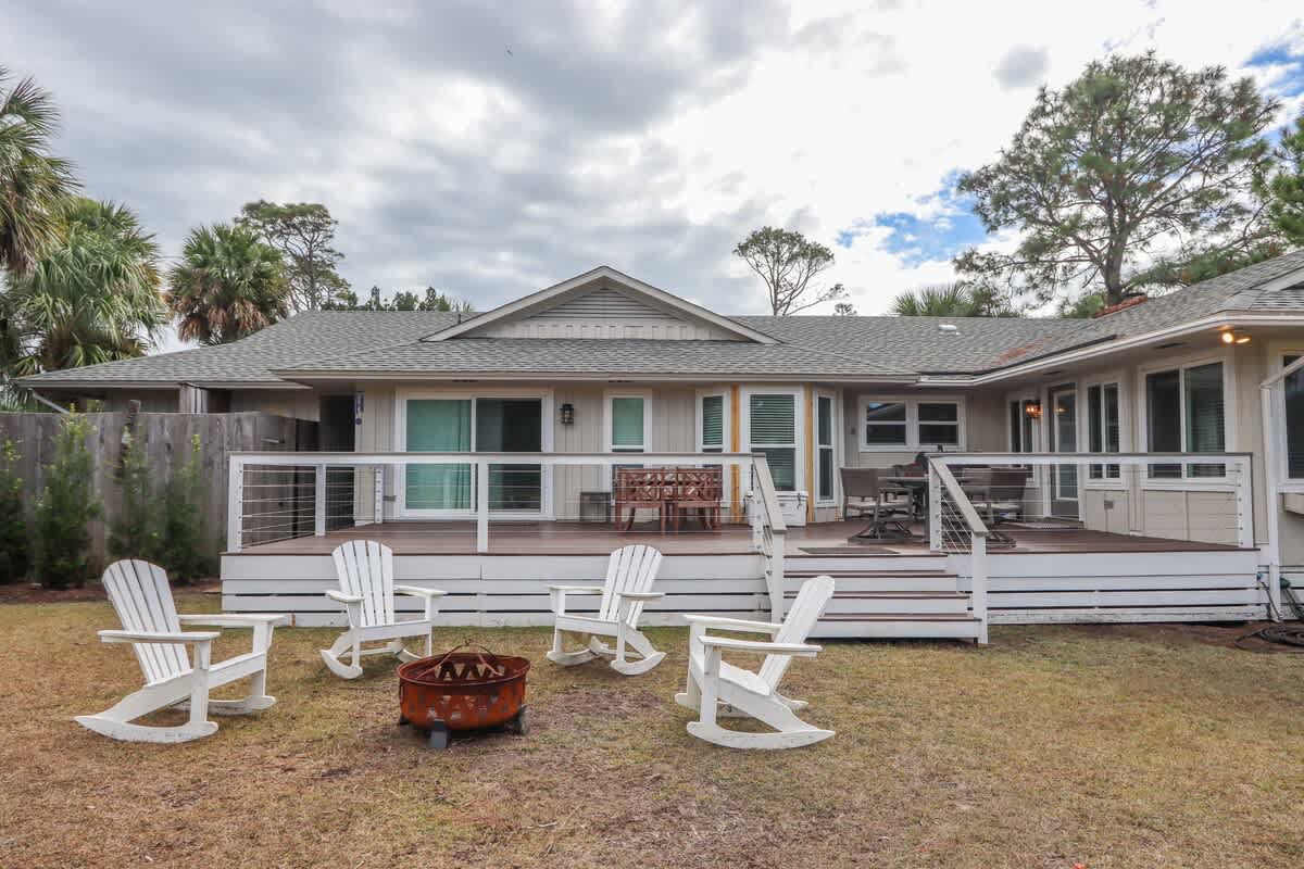 377 Tarpon Blvd | Photo 7