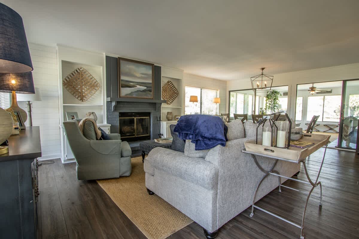 377 Tarpon Blvd | Photo 15