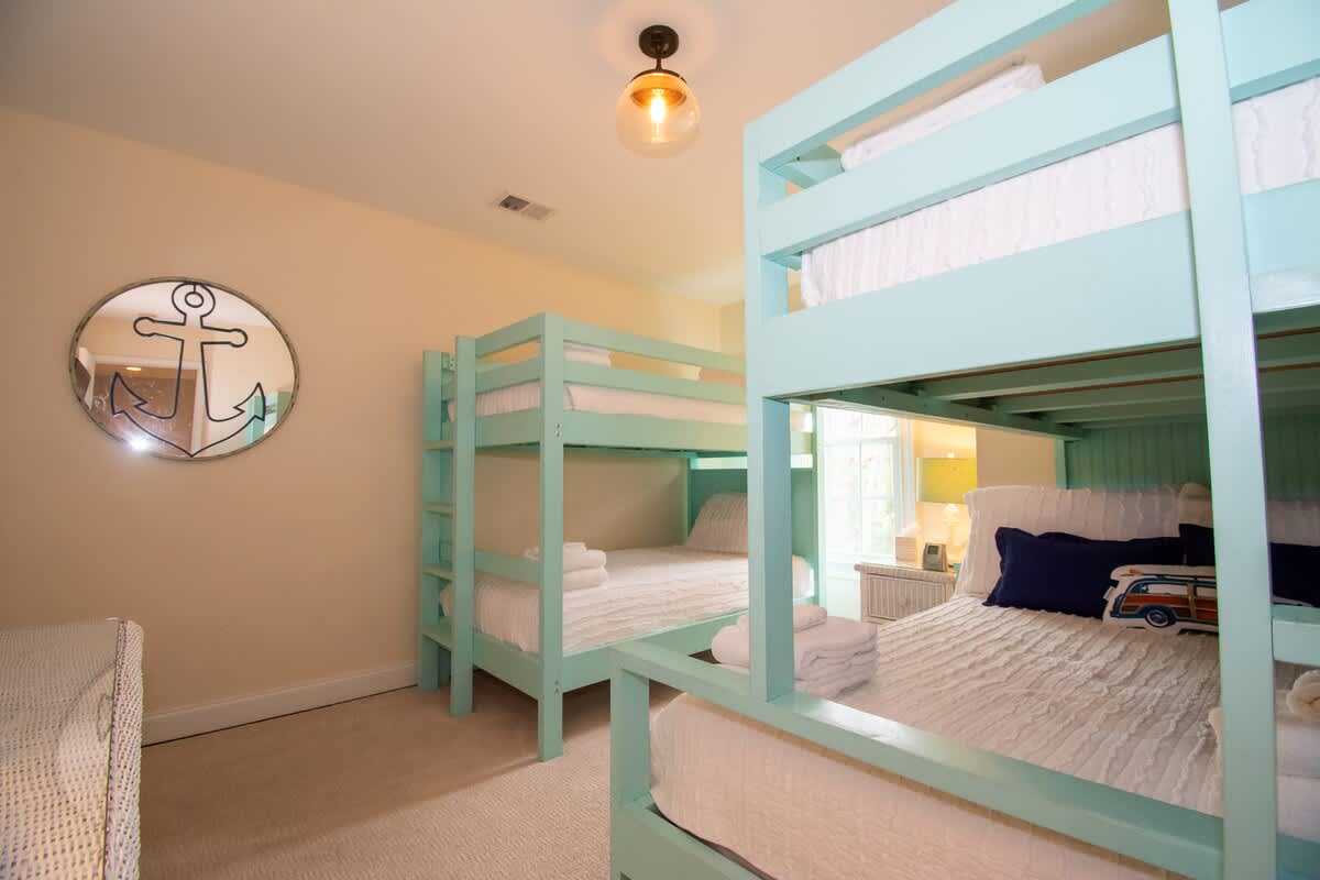 2nd Level Guest Bunk Bedroom with 2 
Twin over Double Bunk Beds