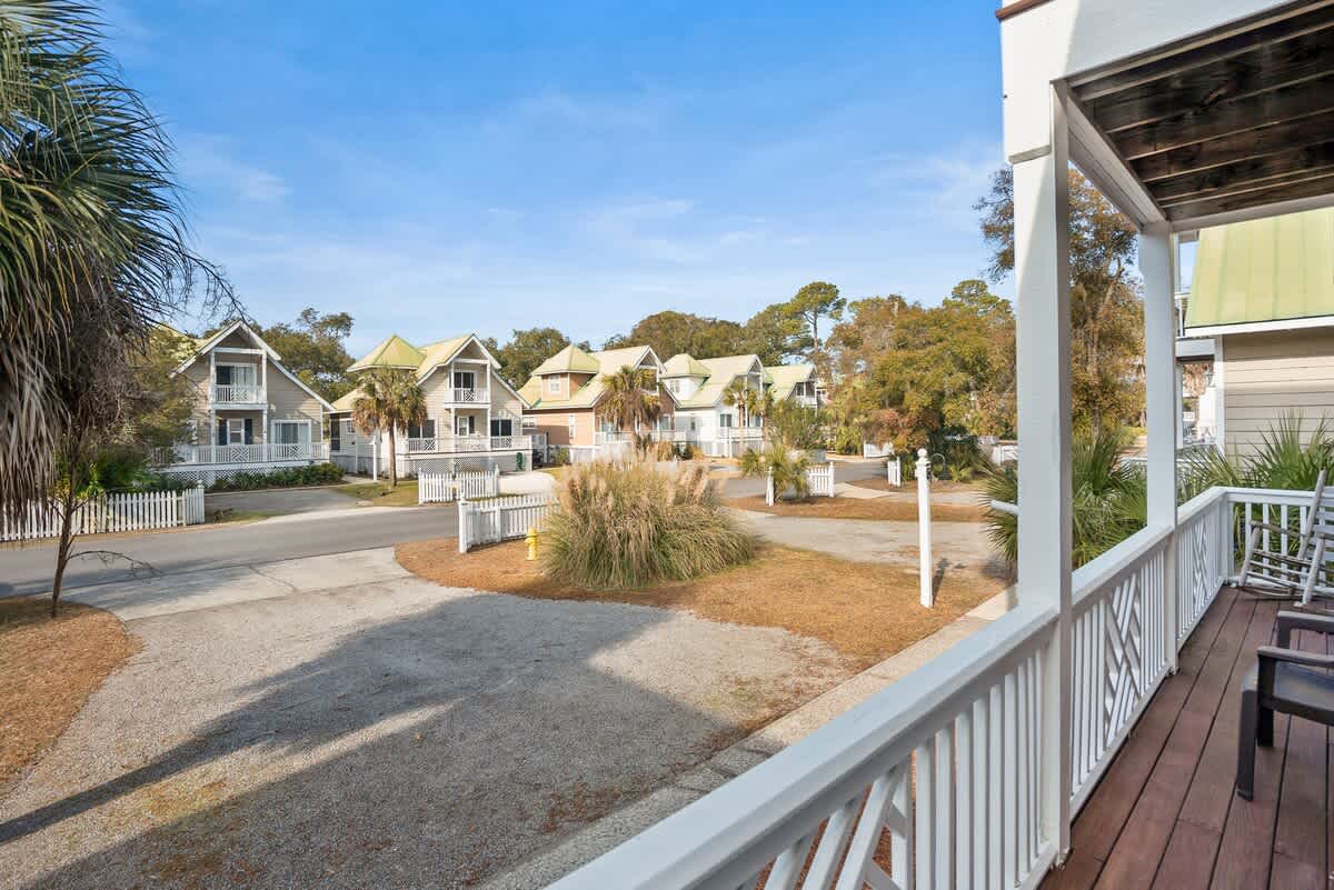 Shared Balcony off of the Downstairs Guest Bedrooms 