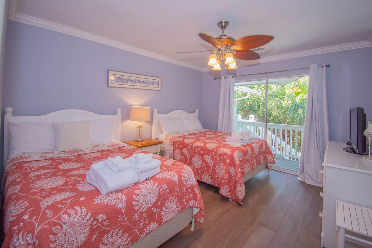 380 Tarpon Blvd | Photo 14