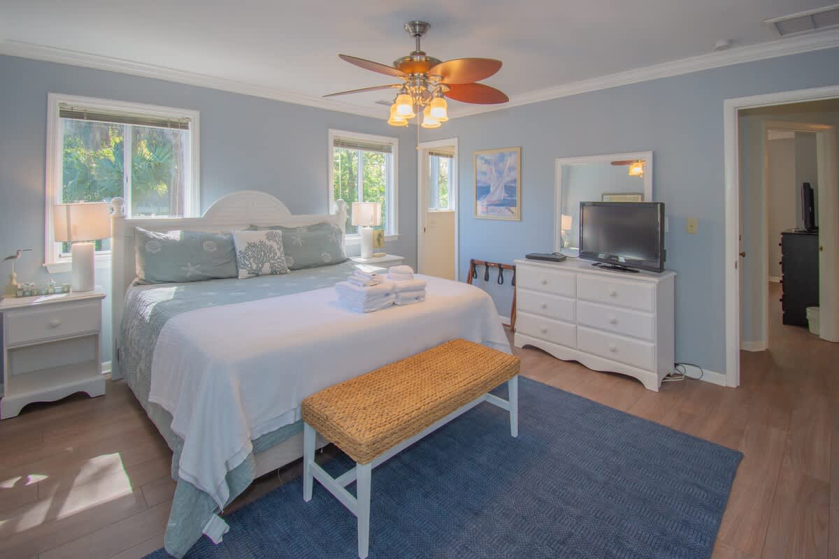 380 Tarpon Blvd | Photo 21