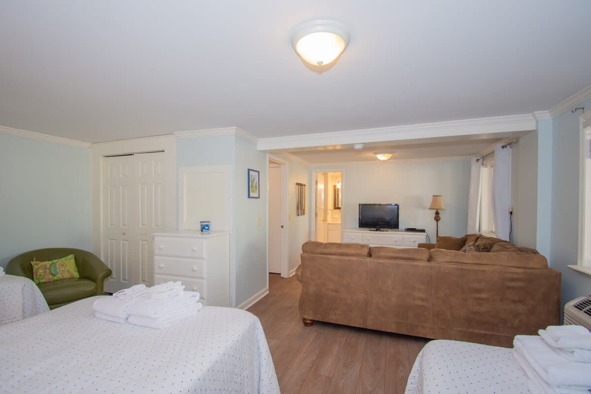 380 Tarpon Blvd | Photo 26