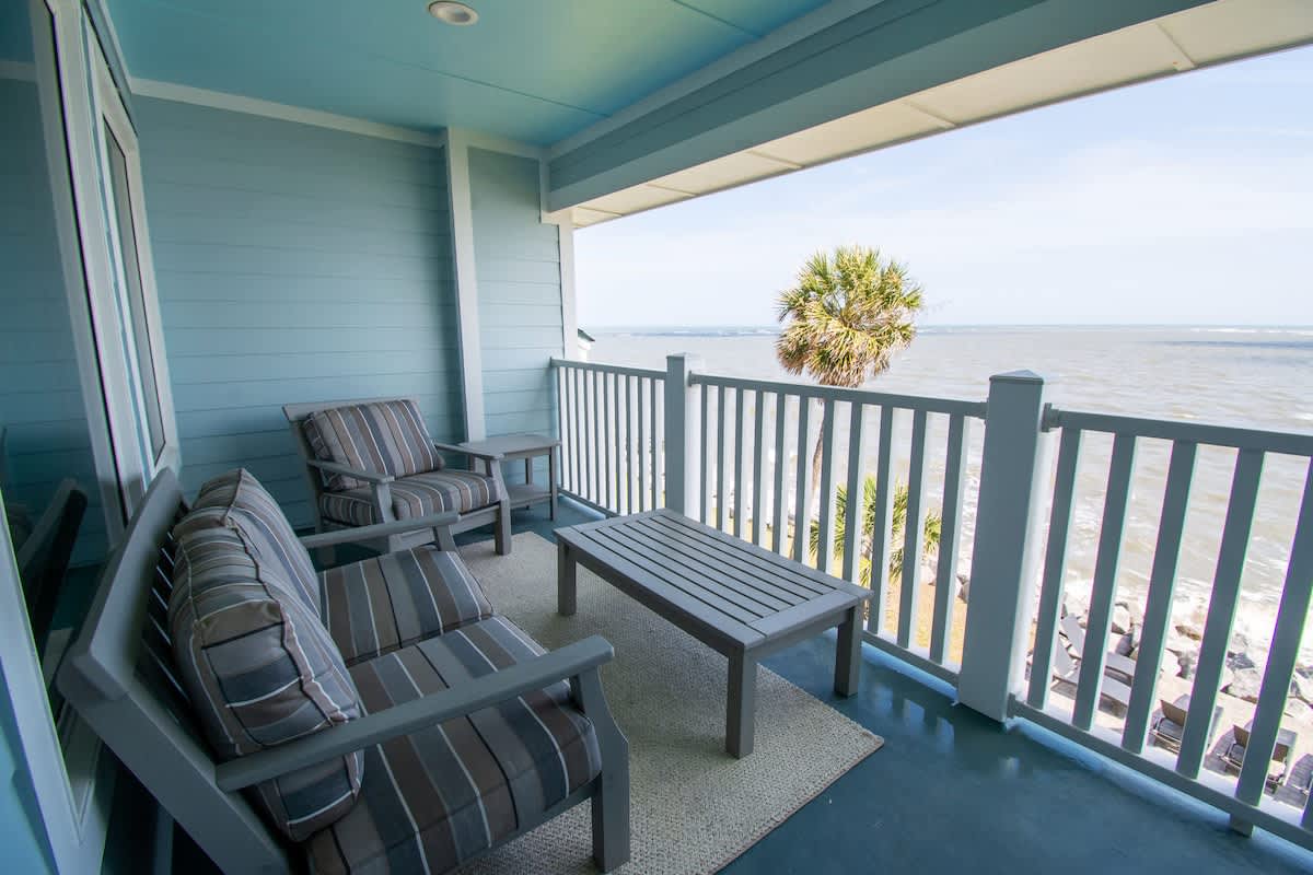 3rd Floor Deck off of bunk bedroom