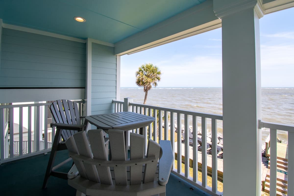 Guest Bedroom 1 Porch