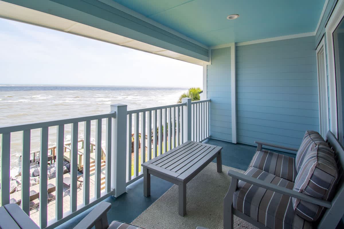 3rd Floor Deck off of bunk bedroom