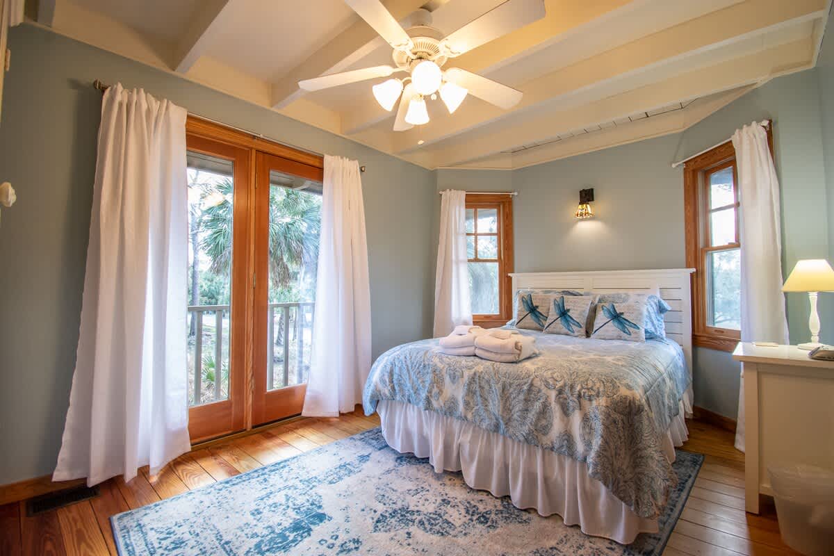 1st Level Guest Bedroom 2 with Queen Bed and Full En Suite Bathroom