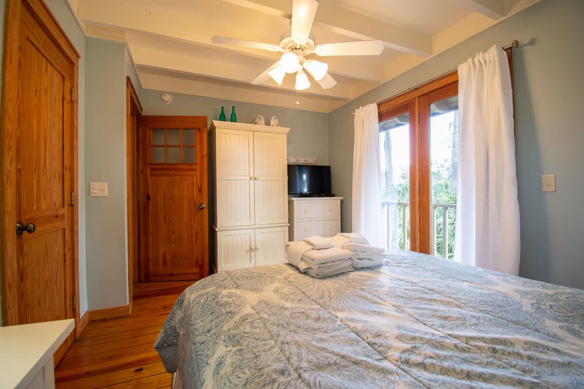 1st Level Guest Bedroom 2 with Queen Bed and Full En Suite Bathroom