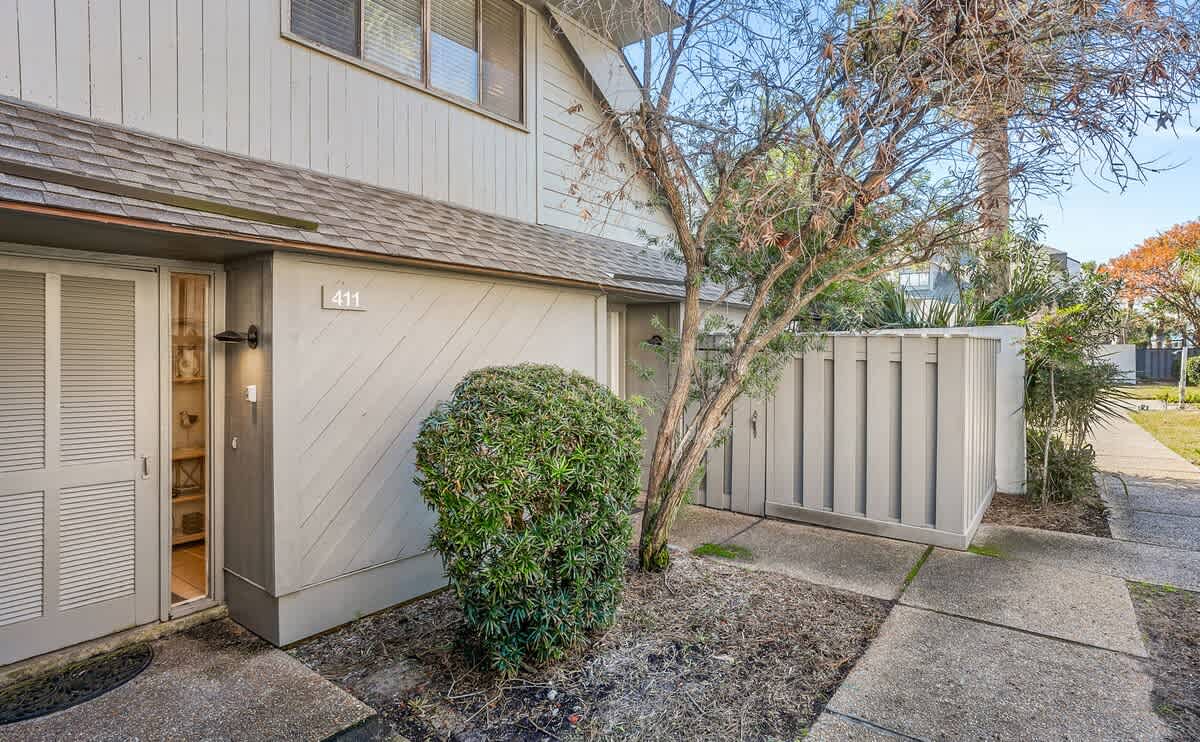 411 Capt John Fripp Villa | Photo 2