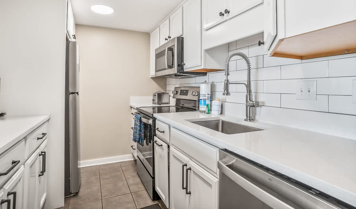 408 Capt John Fripp Villa II | Photo 15