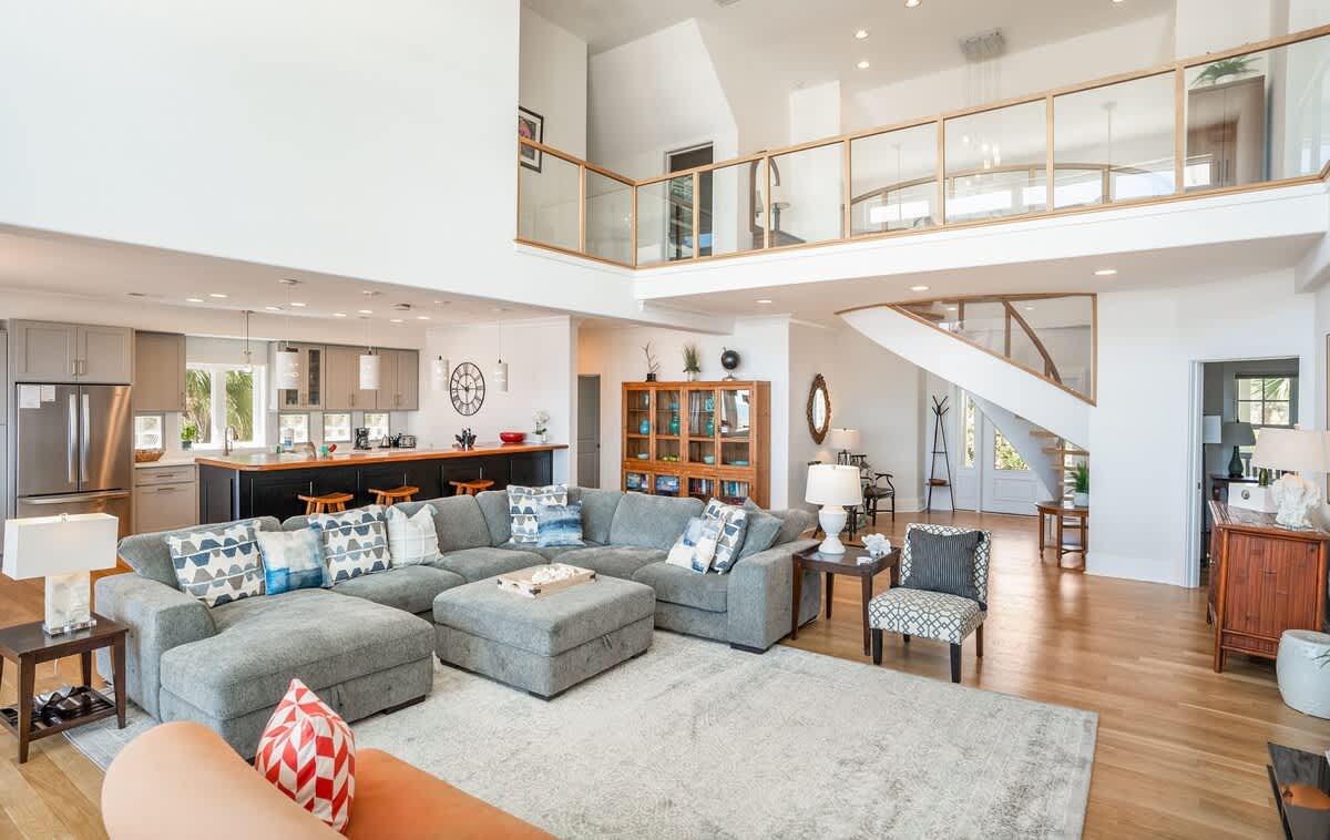 416 Tarpon Blvd | Photo 8