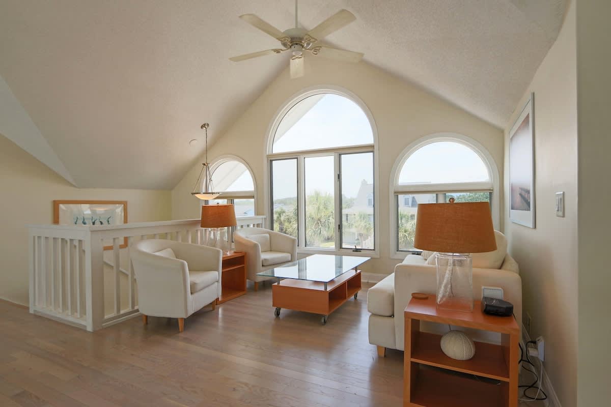 458 Tarpon Blvd | Photo 24