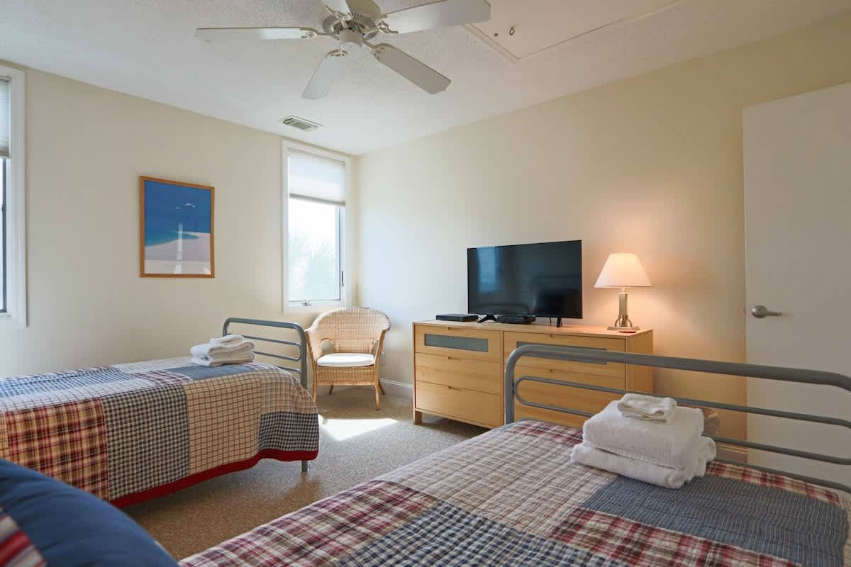 458 Tarpon Blvd | Photo 34