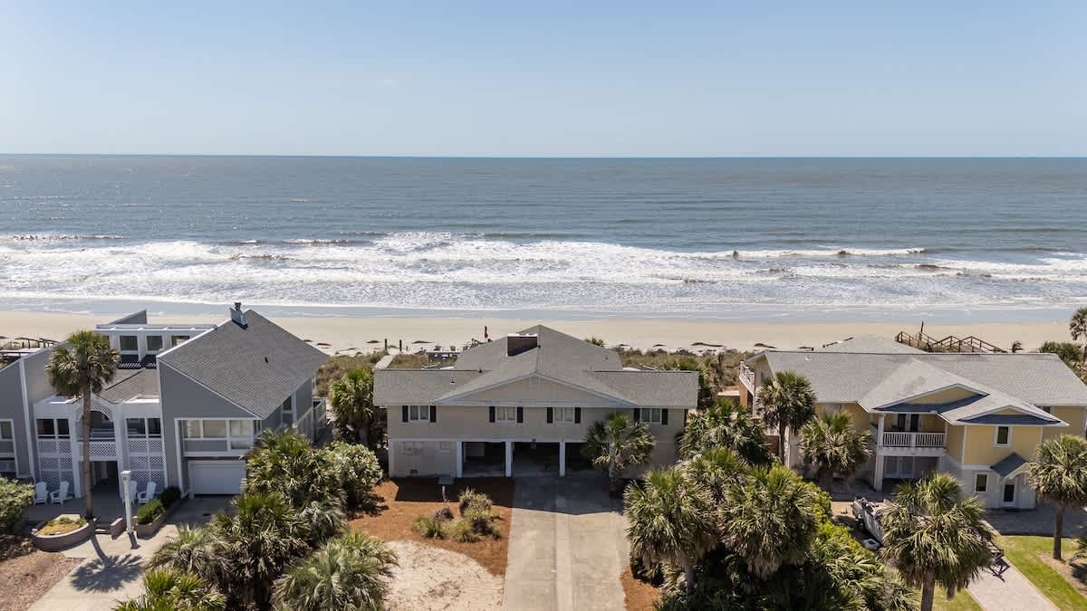 470 Tarpon Blvd