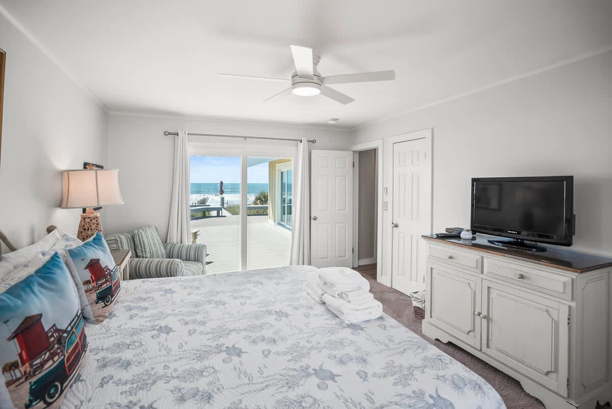 Primary Bedroom 2 with King Bed and Ocean View with Access to Deck