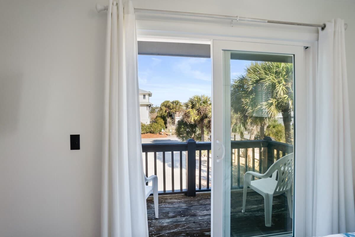 Guest Bedroom 2 with Balcony