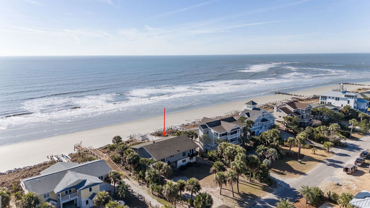 474 Tarpon Blvd 2