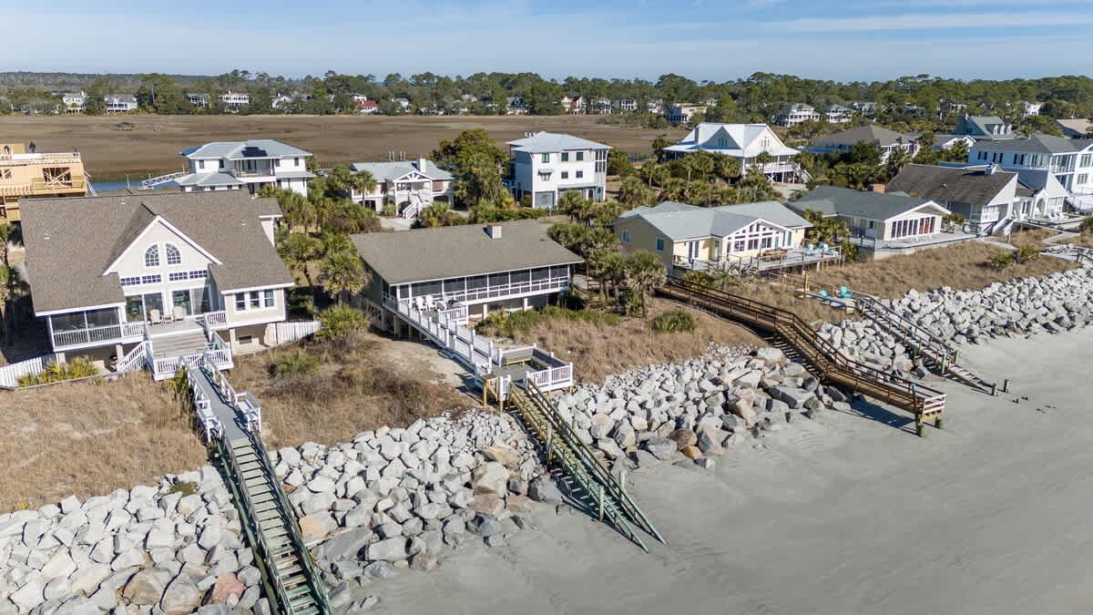 474 Tarpon Blvd 3